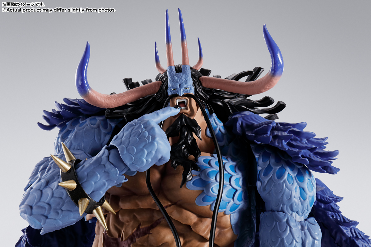 One Piece - Kaido S.H. Figuarts Figure ( Man-Beast Form Ver. ) image count 6